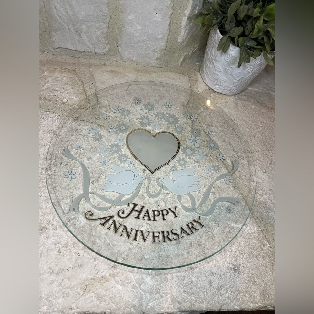 Happy Anniversary Clear 13” glass plate w/gold Lettering, Doves & Flowers